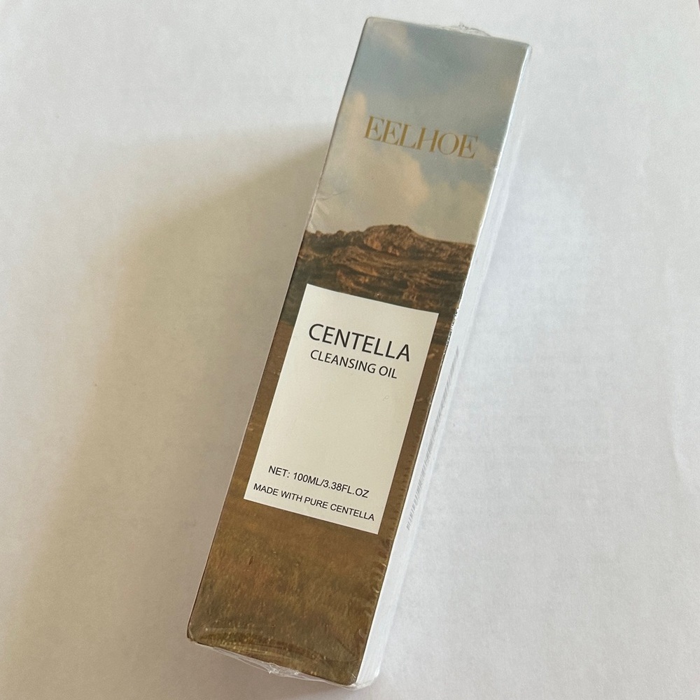 Eelhoe Centella Cleansing Oil - White